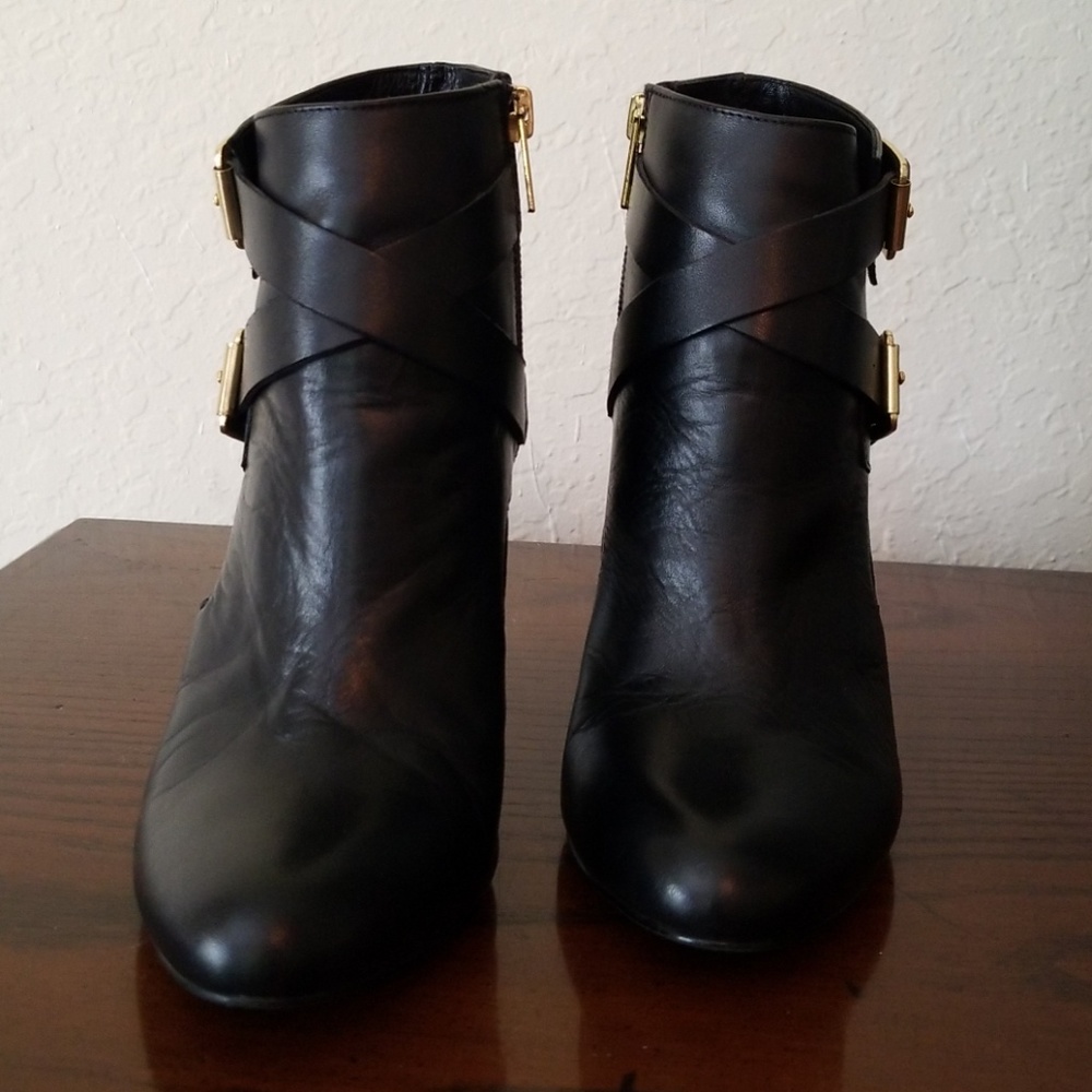 Maggie Cut-out Booties